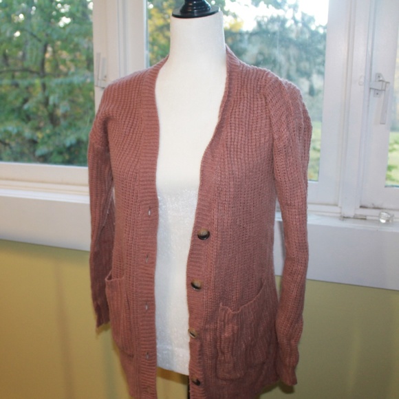 Cute pink cardigan 🌟 - Picture 1 of 6